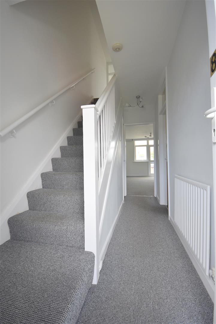 8 St Donats, Kymin Road, Penarth, Vale of Glamorgan, CF64 1AS